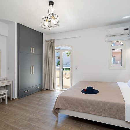 Renata Mare Beachside Studios แอร์ซอนิสซอส ภายนอก รูปภาพ